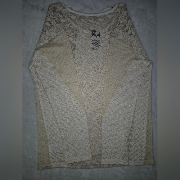 Miss Me Cream Lace Women's Top NWT - Picture 10 of 12
